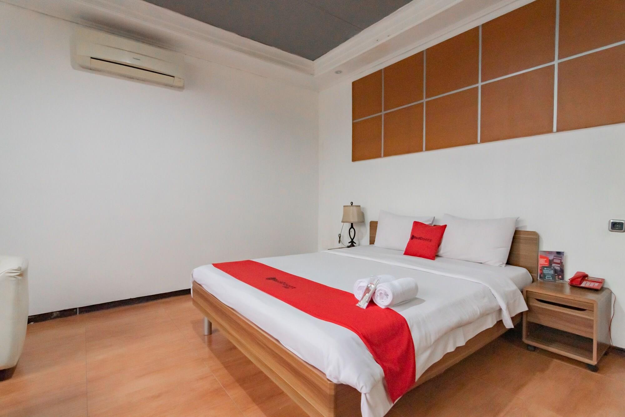 Reddoorz Plus @ Sukamulya Pasteur 2 Bandung Extérieur photo