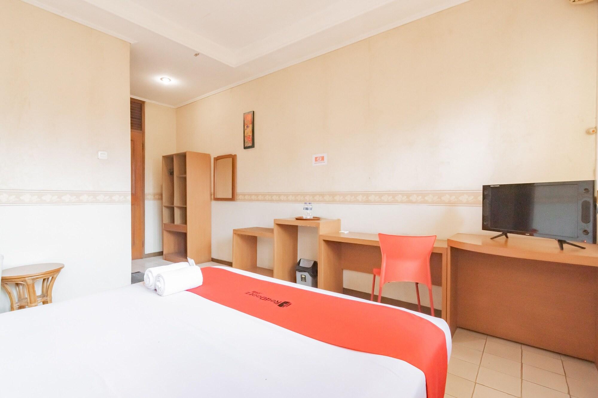Reddoorz Plus @ Sukamulya Pasteur 2 Bandung Extérieur photo