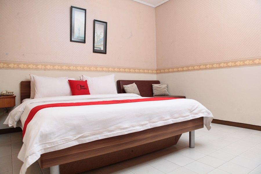 Reddoorz Plus @ Sukamulya Pasteur 2 Bandung Extérieur photo